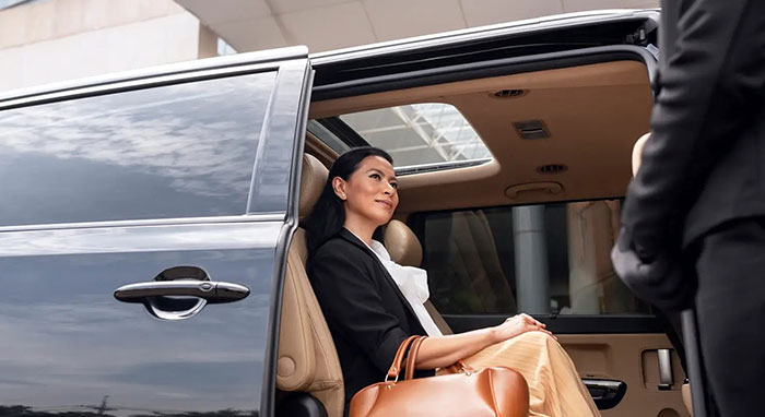 ترنسفر-اختصاصی-هتل-1-تراول-امیرشاهی